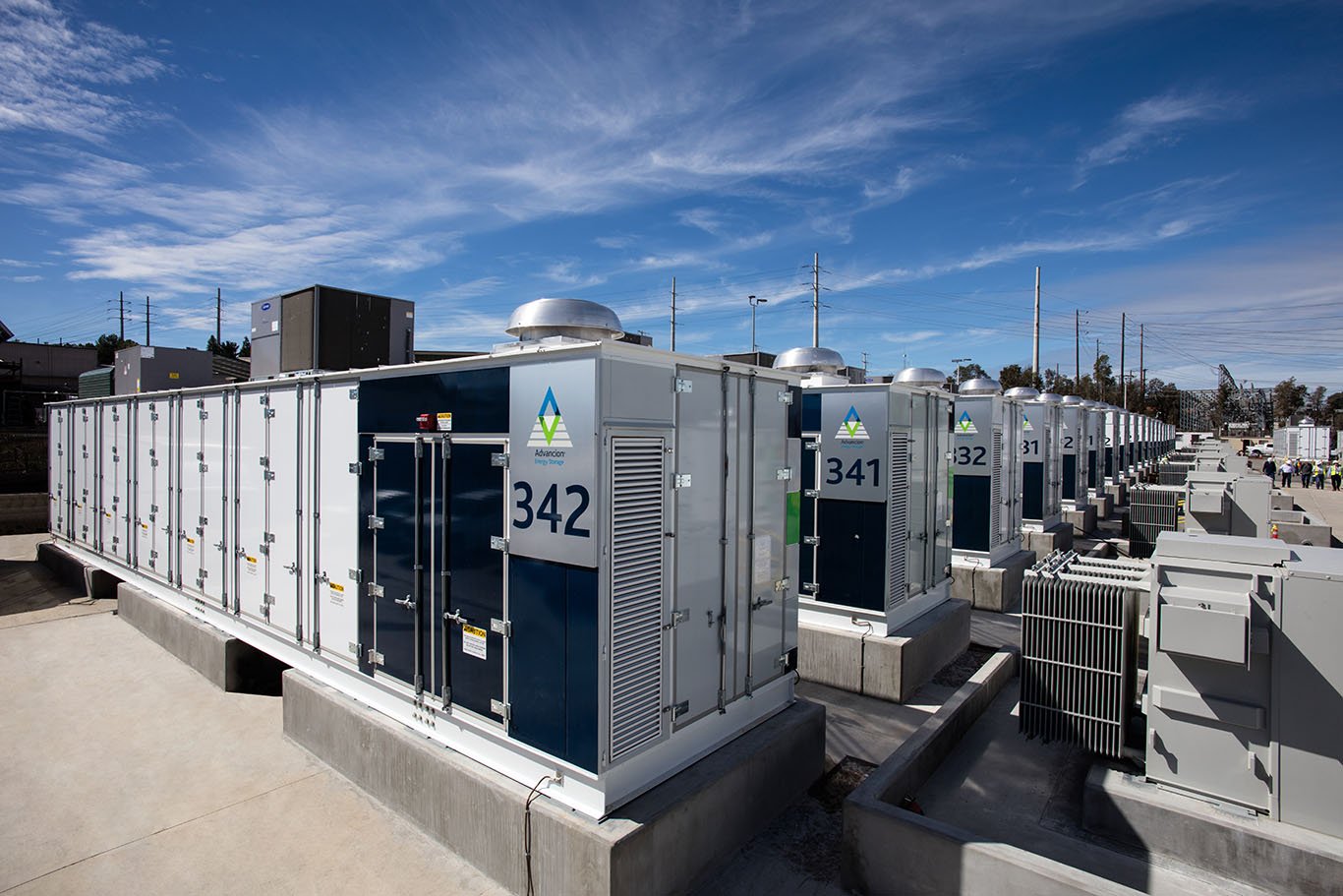 sdg-e-and-aes-energy-storage-unveil-world-s-largest-lithium-ion-battery