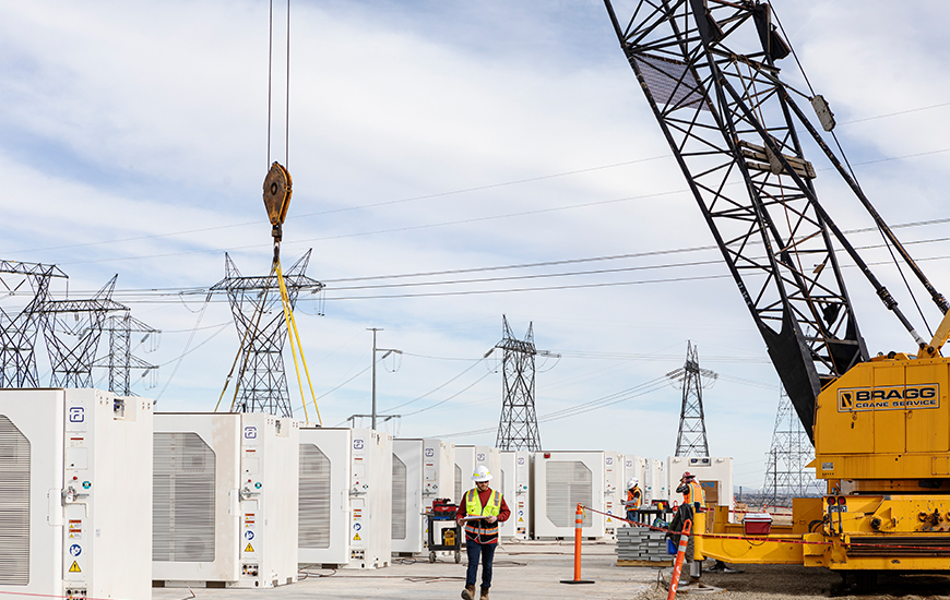 Building energy storage and transmission
